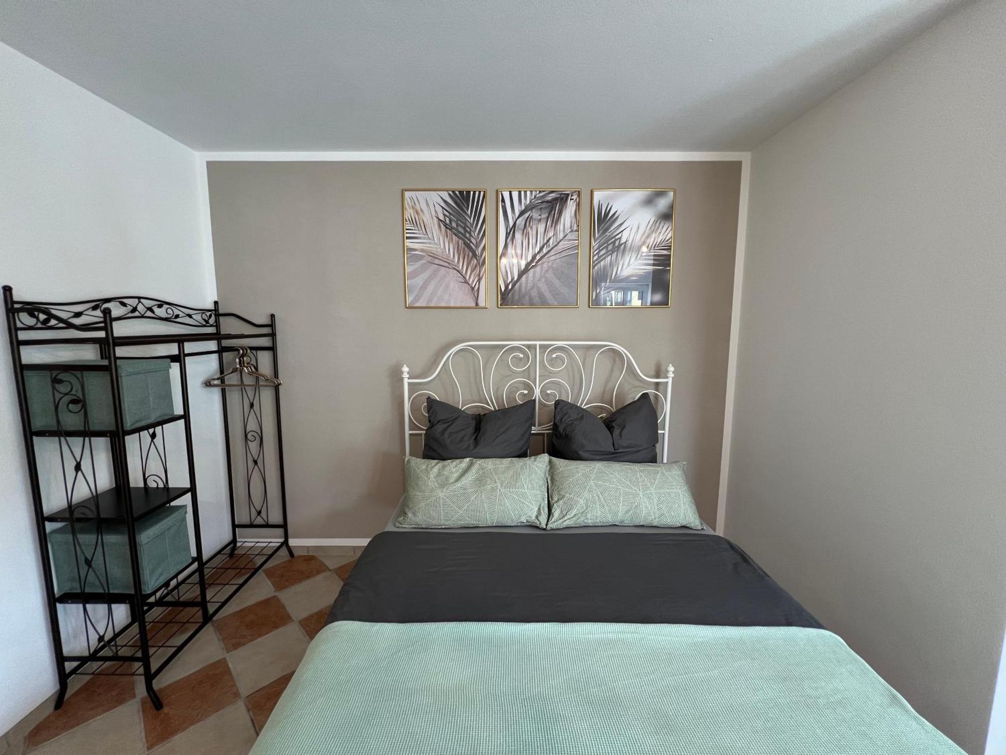 Palmen Apartment Direkt In Bad Aibling Extérieur photo